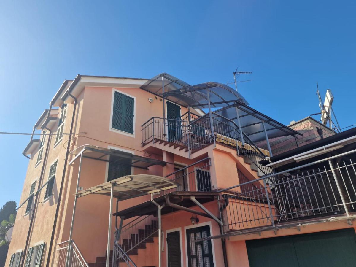 Palm House Apartment Albenga Exterior photo